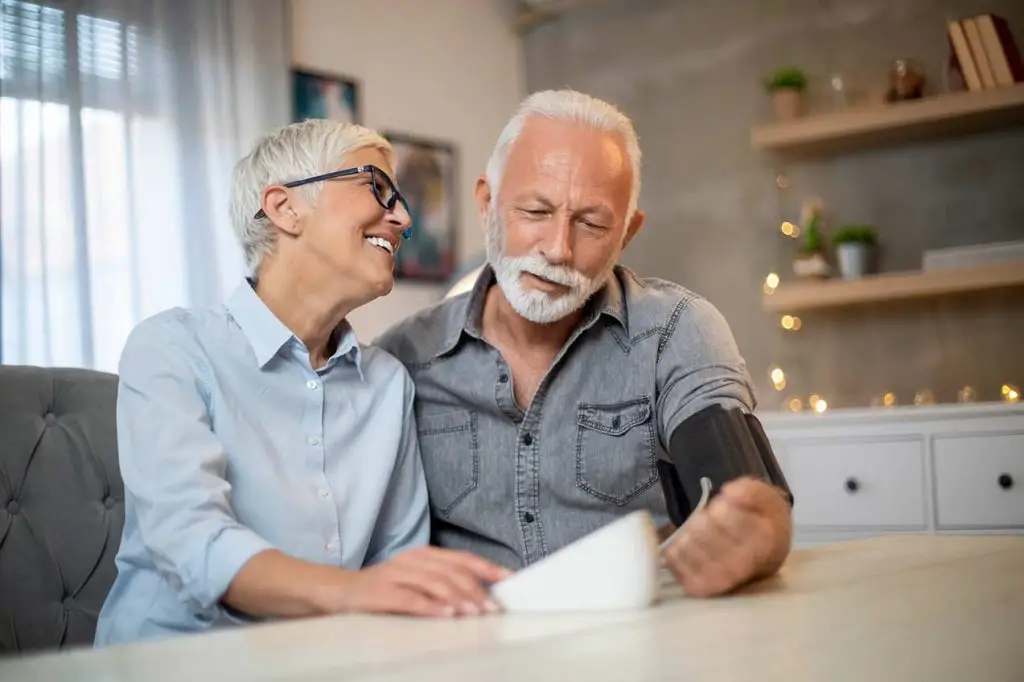 Senior_couple_checking_blood_pressure-1024x682.jpg